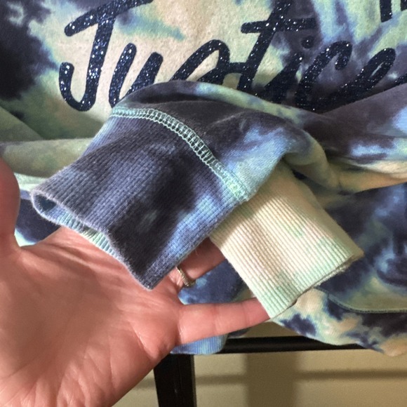 Justice Girls Tie Dye Hoodie Navy Blue & Green Pullover Sweatshirt Small 7/8 - Picture 4 of 8